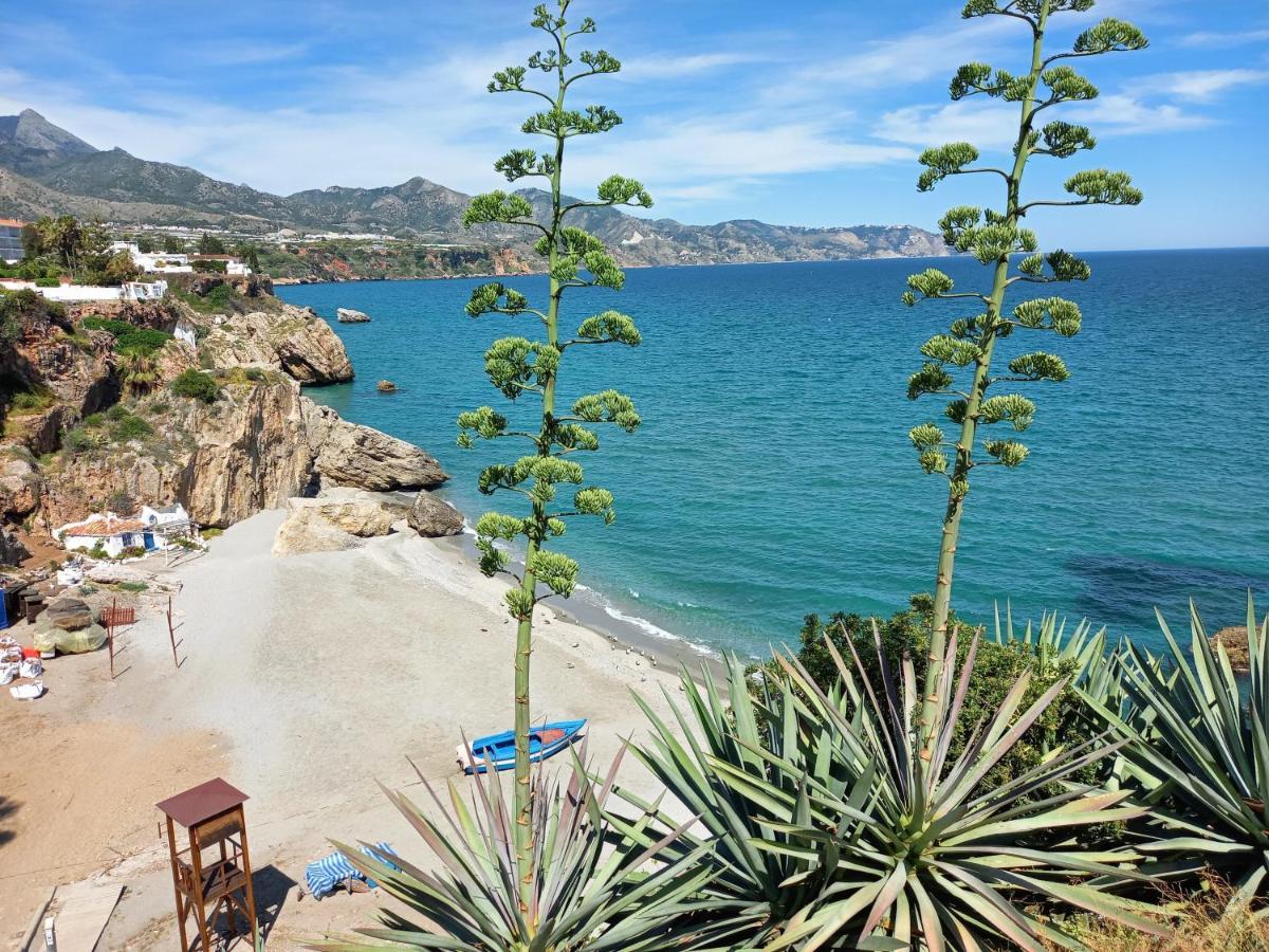 Villa Las Tres J Málaga Exteriör bild